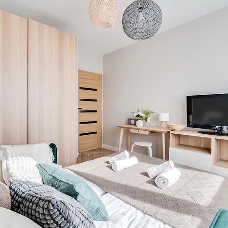 Jutrzenki 68a - Dwupokojowy Z Balkonem, Parking - - Fair Διαμέρισμα